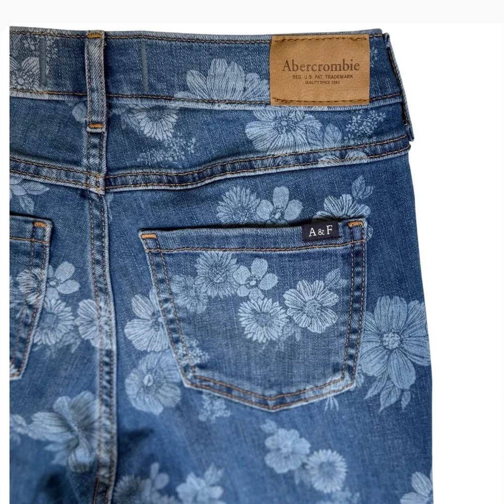 Abercrombie Kids Girls Floral High Rise Flare Jeans Size 15/16 Stretch Denim